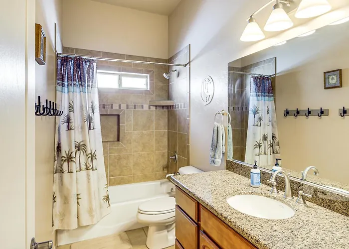 View & Games: Spacious Oasis In Havasu! *