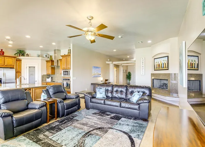 View & Games: Spacious Oasis In Havasu! * Lake Havasu City
