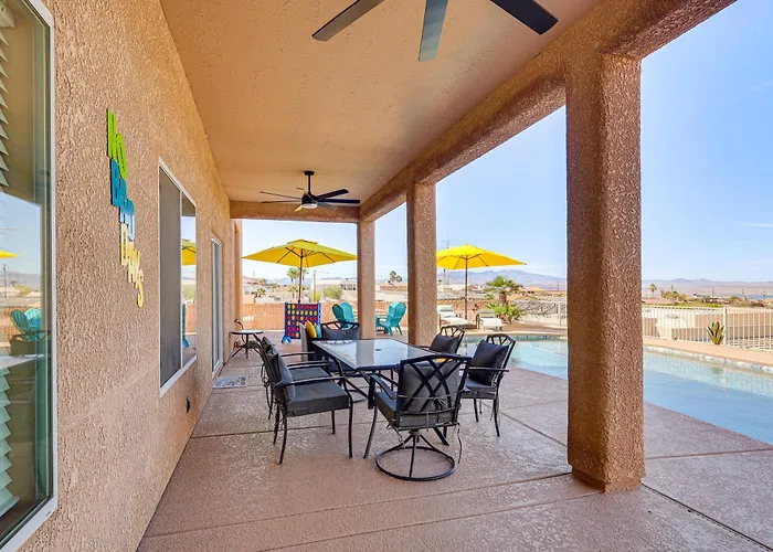 Holiday home View & Games: Spacious Oasis In Havasu!